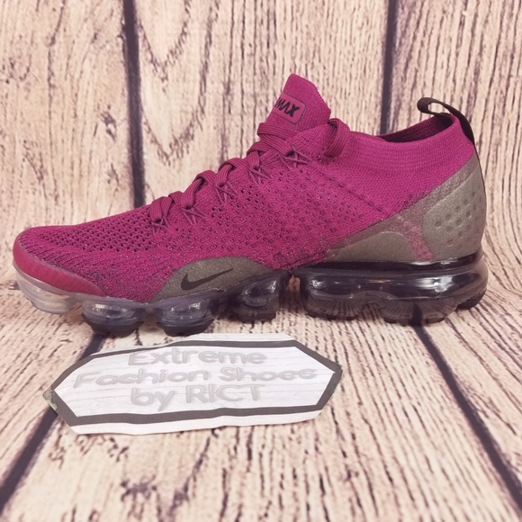 Nike Shoes | Womens Nike Vapormax Flyknit 2 Raspberry Size 8 | Poshmark